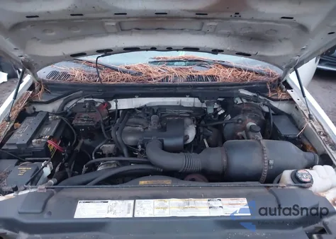 2000 Ford F-150 Work Series/Xl/Xlt from USA, damaged, VIN 3FTZF1729YMA42842